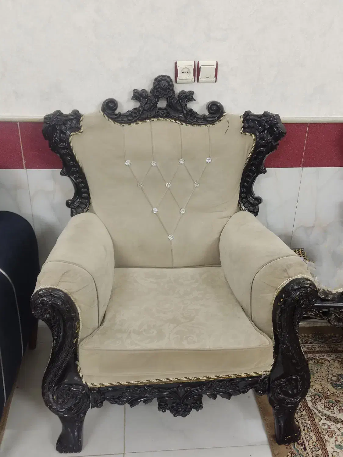 مبل هفت نفره راحتی|مبلمان خانگی و میز عسلی|قم, شهر قائم|دیوار