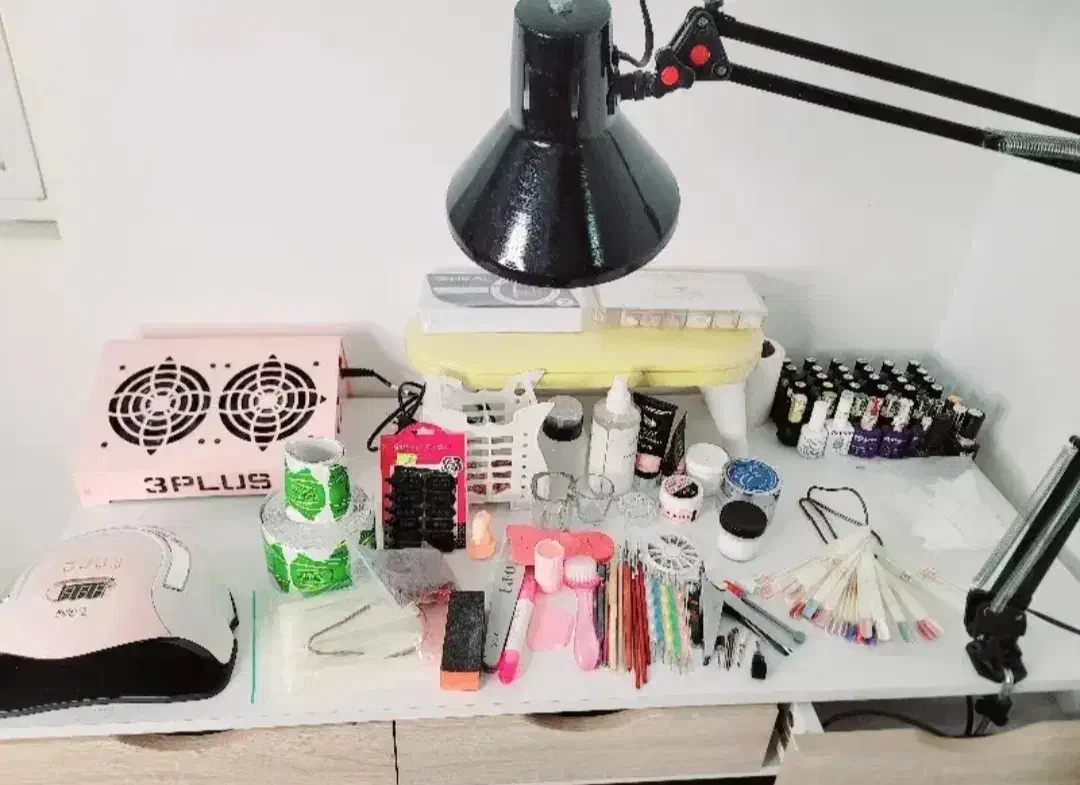 وسایل کاشت ناخن|آرایشی، بهداشتی، درمانی|شیراز, تندگویان|دیوار