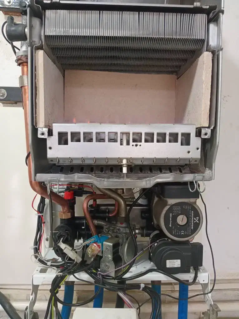 نمایندگی مجاز بوتان|آبگرمکن، پکیج، شوفاژ|گرگان, |دیوار