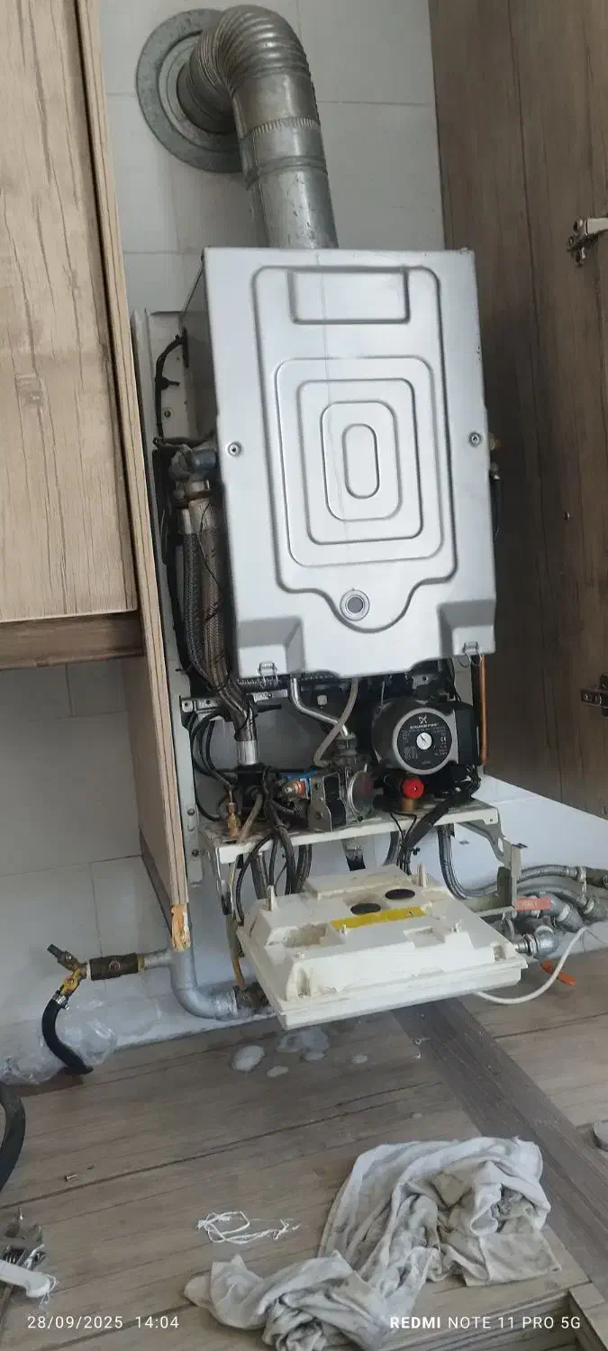 نصب وسرویس انواع پکیج شوفاژ دیواری در اسرع وقت|آبگرمکن، پکیج، شوفاژ|سنندج, |دیوار