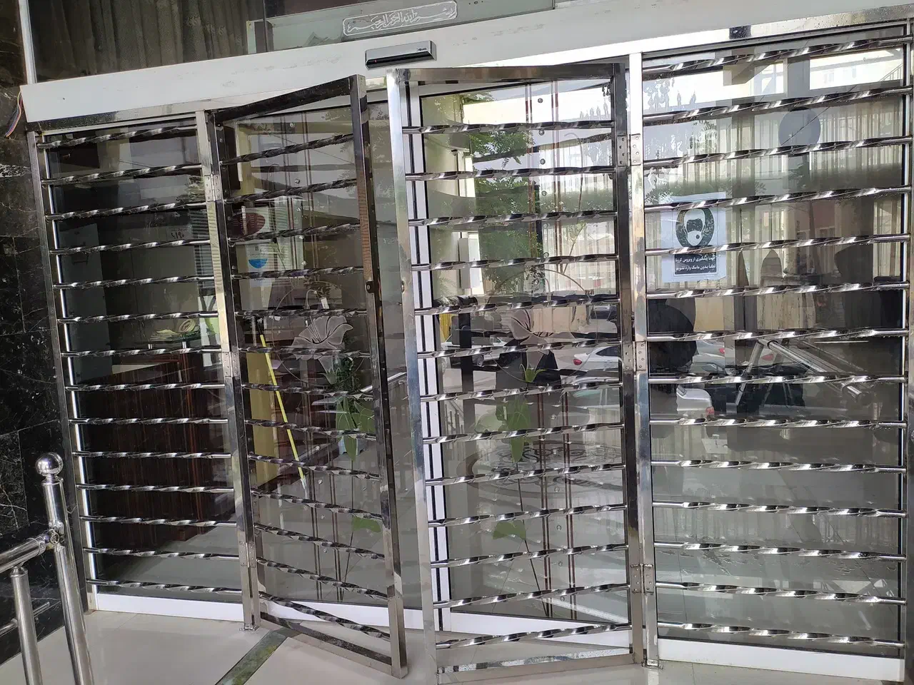 فروش و نصب نرده استیل سرتاسر خراسان|عمده‌فروشی|مشهد, هفت تیر (آب و برق)|دیوار