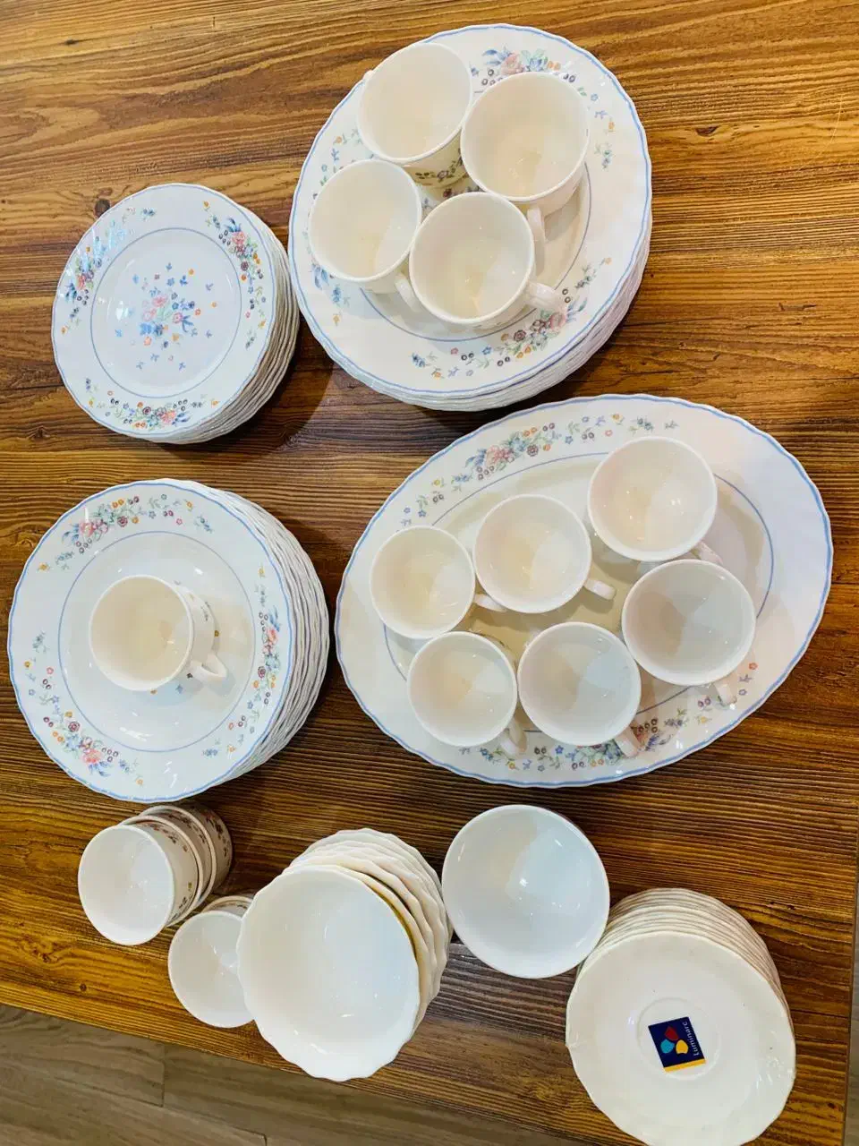 سرویس آرکوپال مرد کمان دار|ظروف سرو و پذیرایی|تهران, شهرک خرازی|دیوار