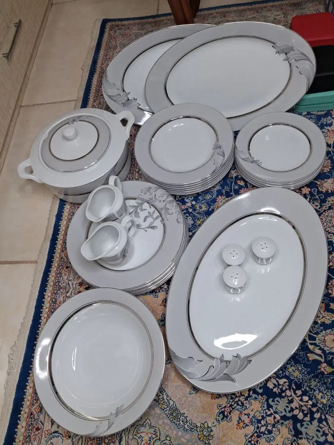 وسایل خانه|ظروف سرو و پذیرایی|رشت, پاستوریزه|دیوار