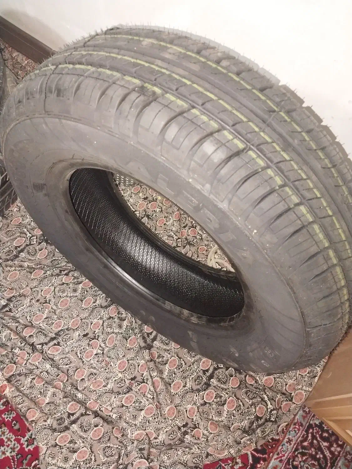 فروش لاستیک و رینگ وانت|قطعات یدکی و لوازم جانبی|پاکدشت, پاکدشت (مامازند)|دیوار