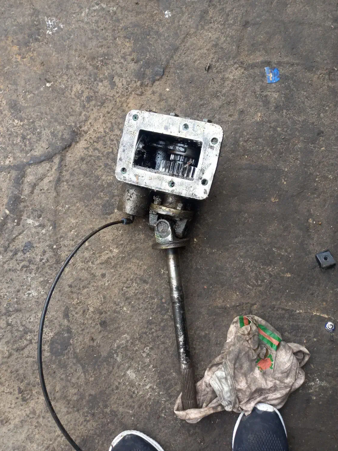 بغل گیربکس هایوندا ۶تن|ماشینآلات صنعتی|اهواز, شهرک رزمندگان|دیوار