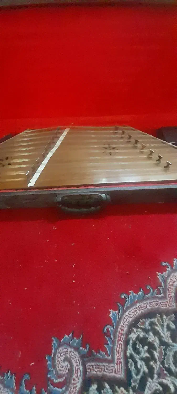 سنتور کارکرده|سازهای سنتی|اقلید, |دیوار