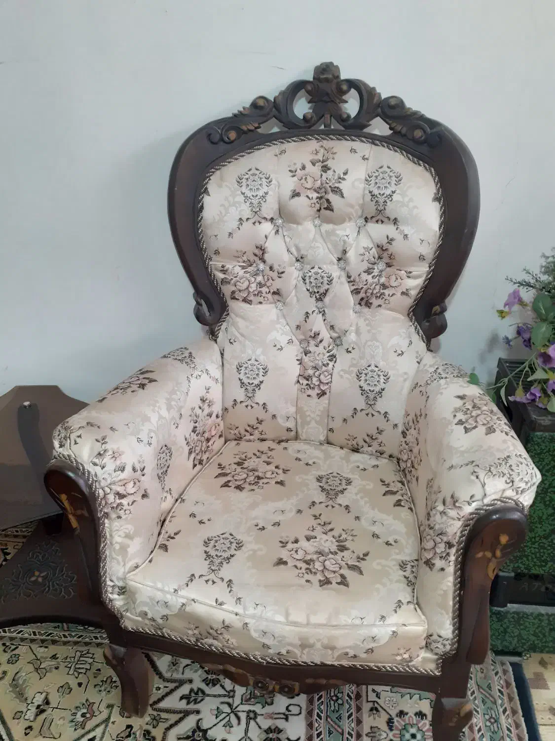 مبل تک نفره|مبلمان خانگی و میز عسلی|فولادشهر, B7|دیوار