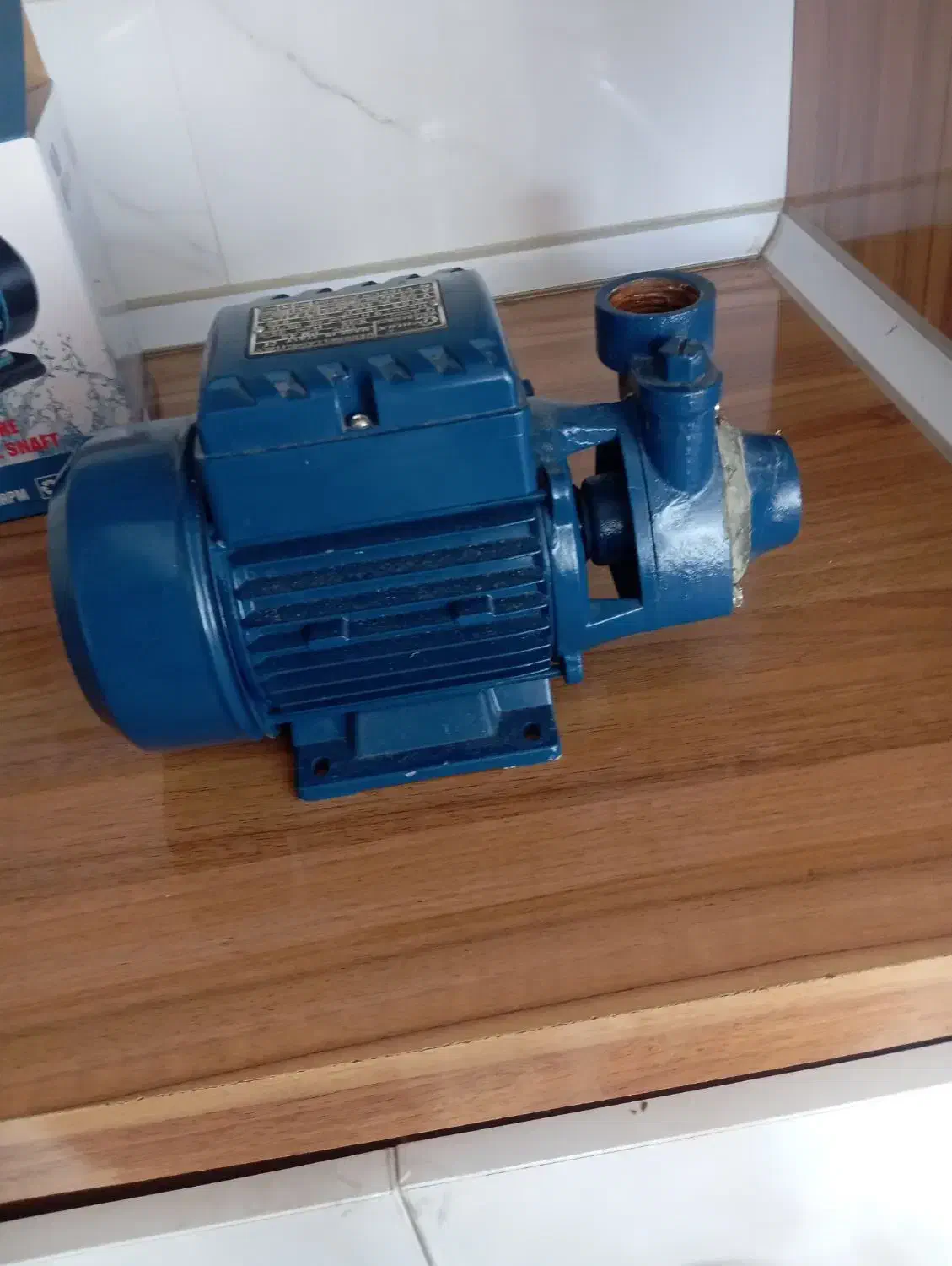 پمپ اب|آب‌سردکن و تصفیه آب|ایلام, |دیوار