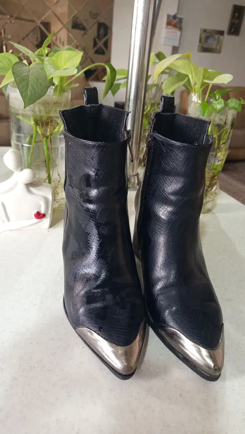 نیم بت|کیف، کفش، کمربند|چهاردانگه (تهران), |دیوار