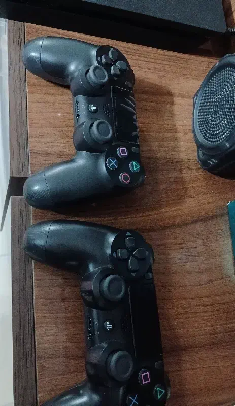 ps 4|کنسول، بازی ویدئویی و آنلاین|خواف, |دیوار