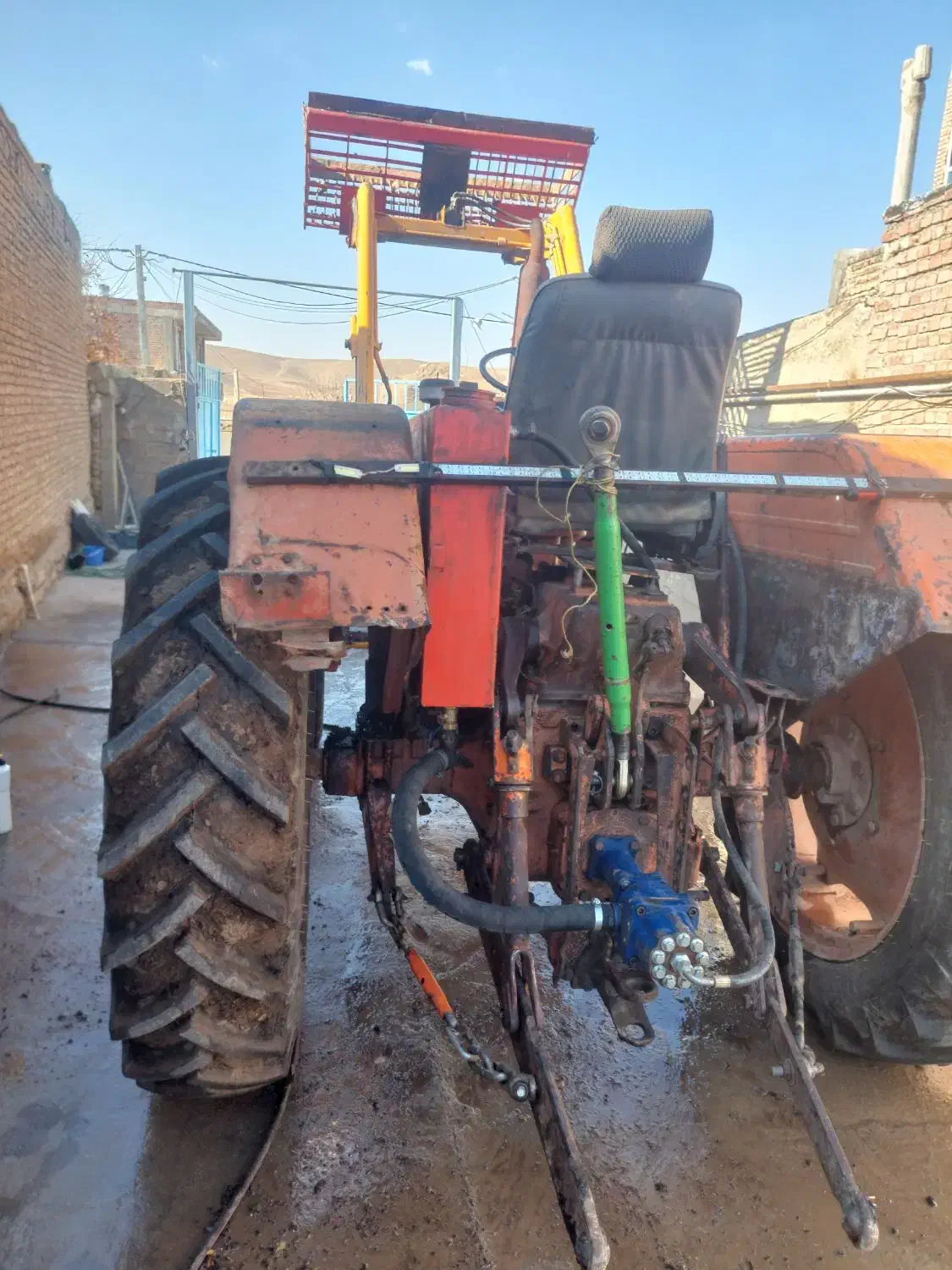 تراکتور رومانی ۶۹با پاکت شخم ایران بزرک|خودرو سنگین|میاندوآب, |دیوار