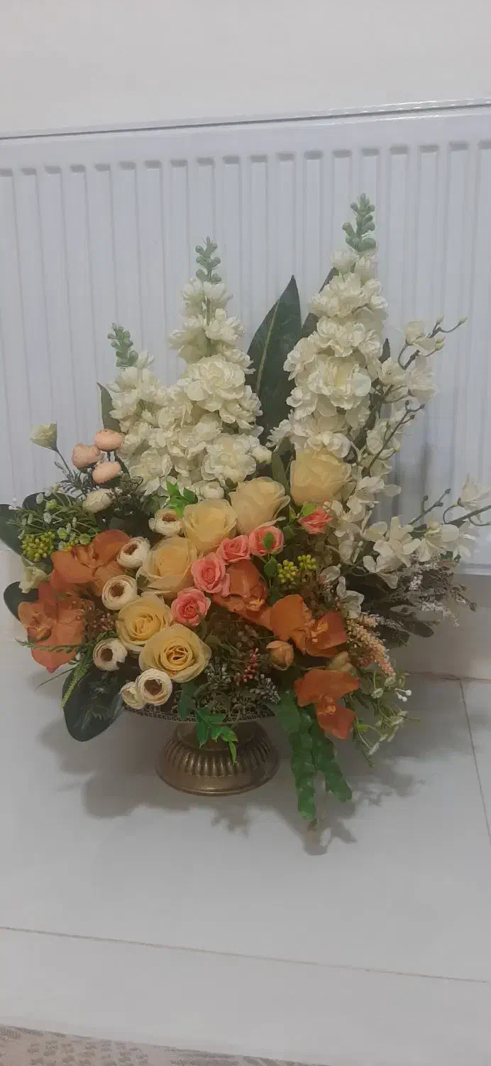 گل مصنوعی بسیار زیبا|گل مصنوعی|فلاورجان, |دیوار