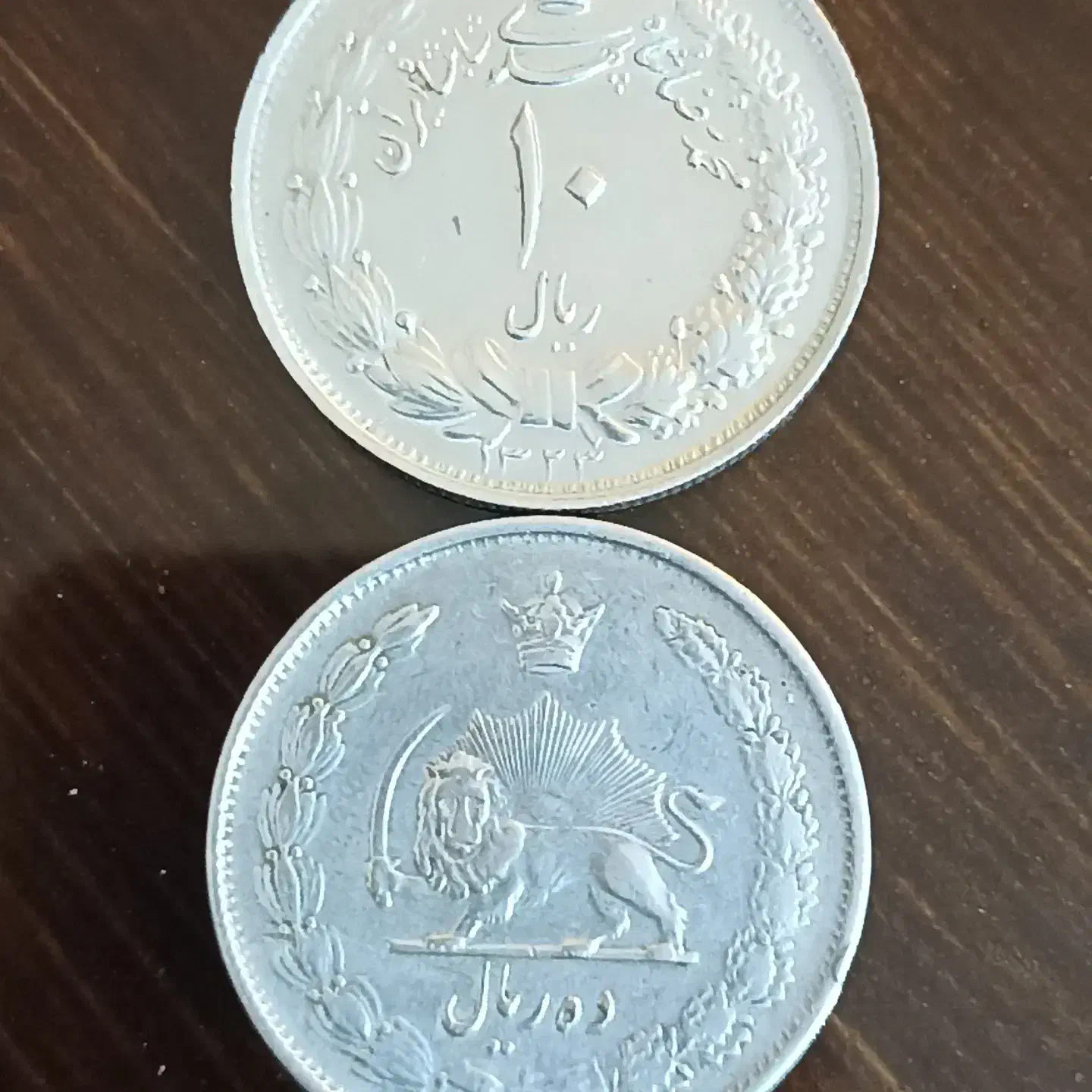 سکه 10ریالی نقره وجمهوری|کلکسیون سکه، تمبر، اسکناس|قزوین, |دیوار