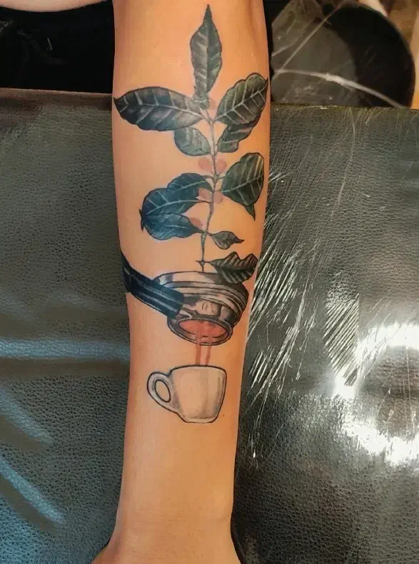 انجام خدمات حرفه ای تتو|خدمات آرایشگری و زیبایی|برازجان, |دیوار