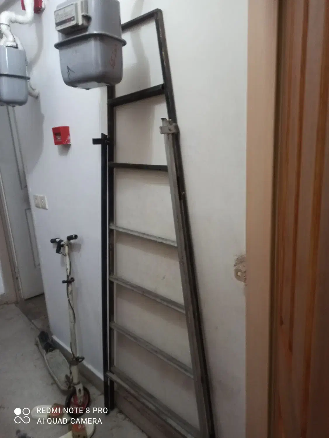 نربان تاشو آهنی|ابزارآلات|تبریز, |دیوار