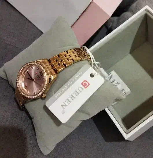 ساعت دستی|ساعت|اهواز, کوی جانبازان(دانش)|دیوار