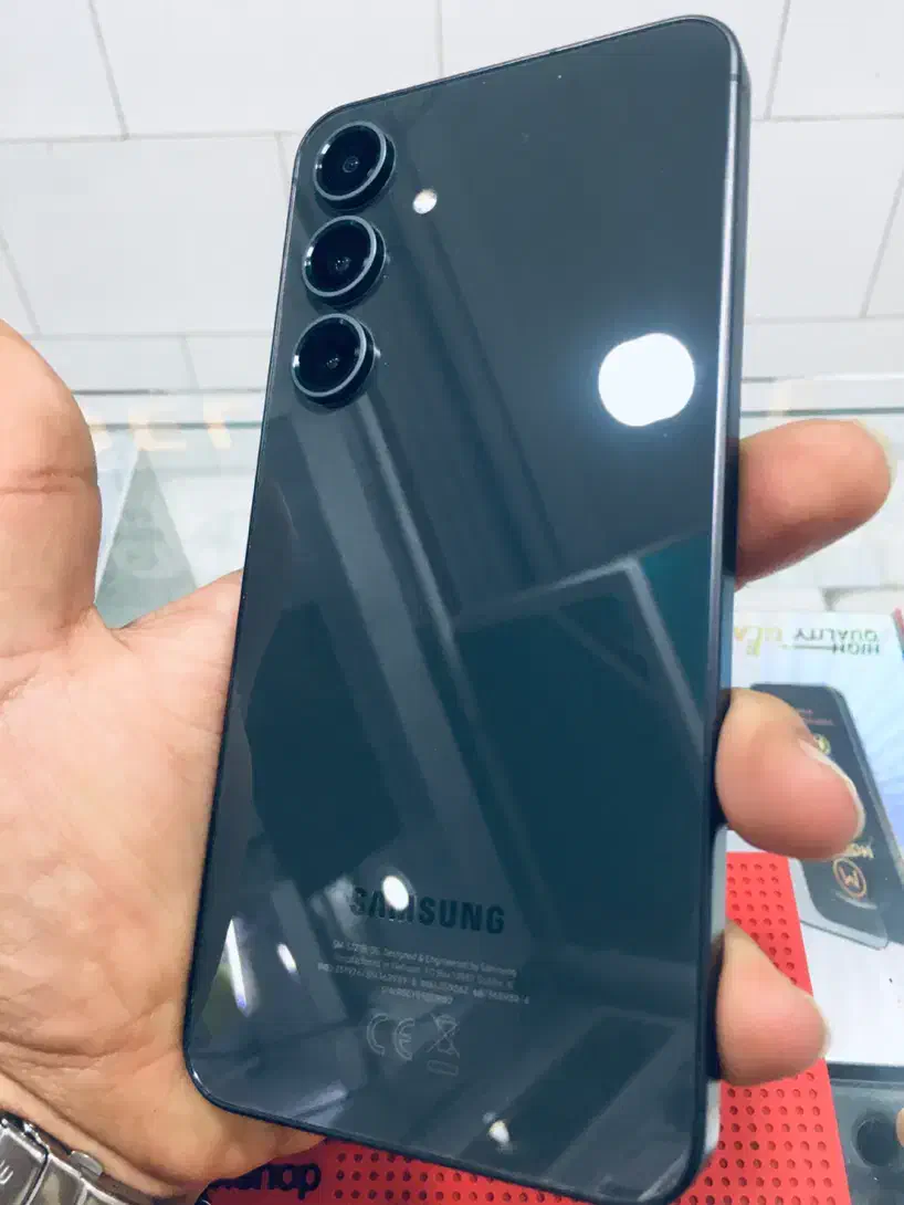 S24fe درحد آکبند۲۵۶/۸ ویتنام یک ماه کارکرد|موبایل|کرمانشاه, |دیوار