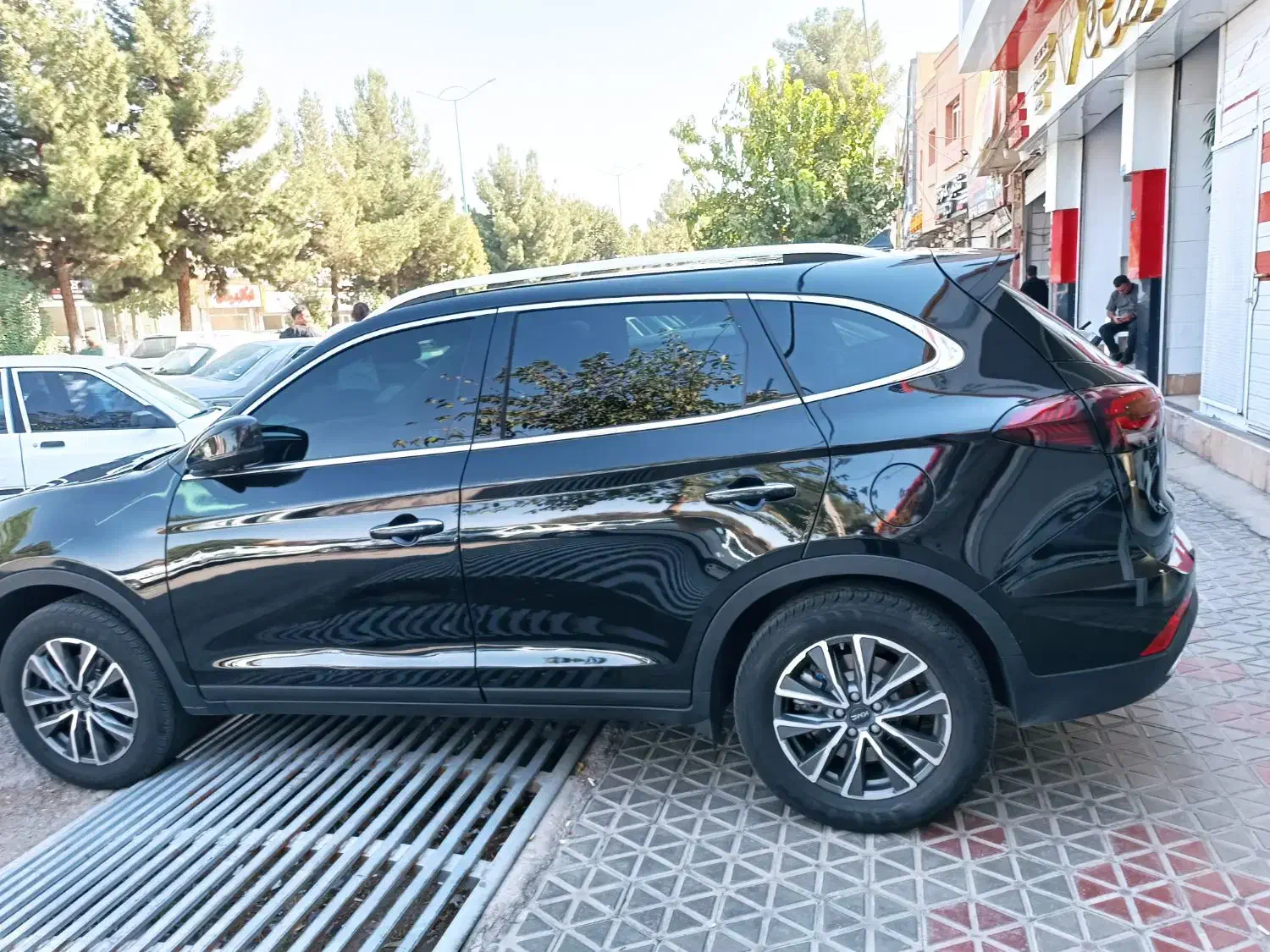 کی ام سی k7مدل مدل 1402|خودرو سواری و وانت|شاهین‌شهر, گزبرخوار|دیوار