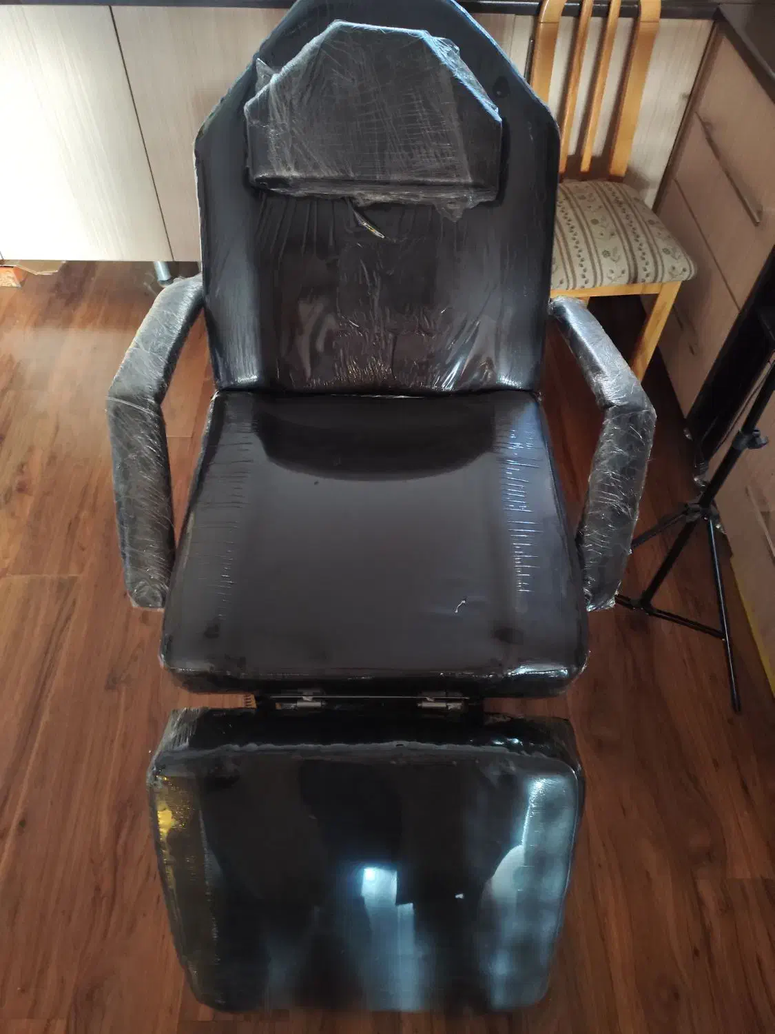 تخت سه تکه میکروبلیدینگ،مژه و فیشال|آرایشگاه و سالن‌های زیبایی|تهران, ونک|دیوار