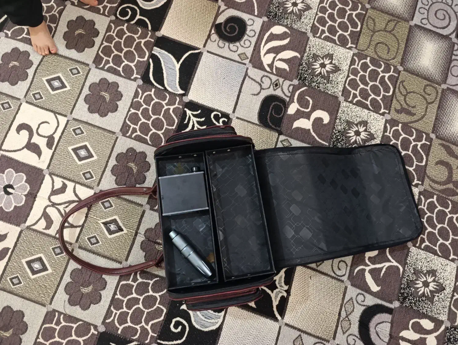 کیف|کیف، کفش، کمربند|ایذه, |دیوار