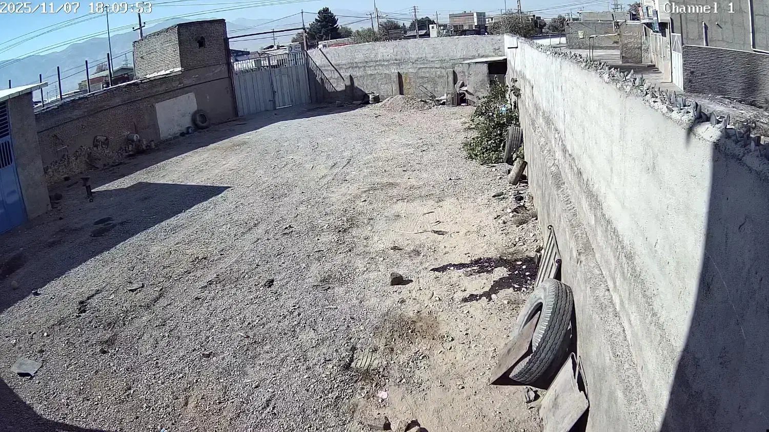 دوربین|خدمات پیشه و مهارت|شیروان (لرستان), |دیوار