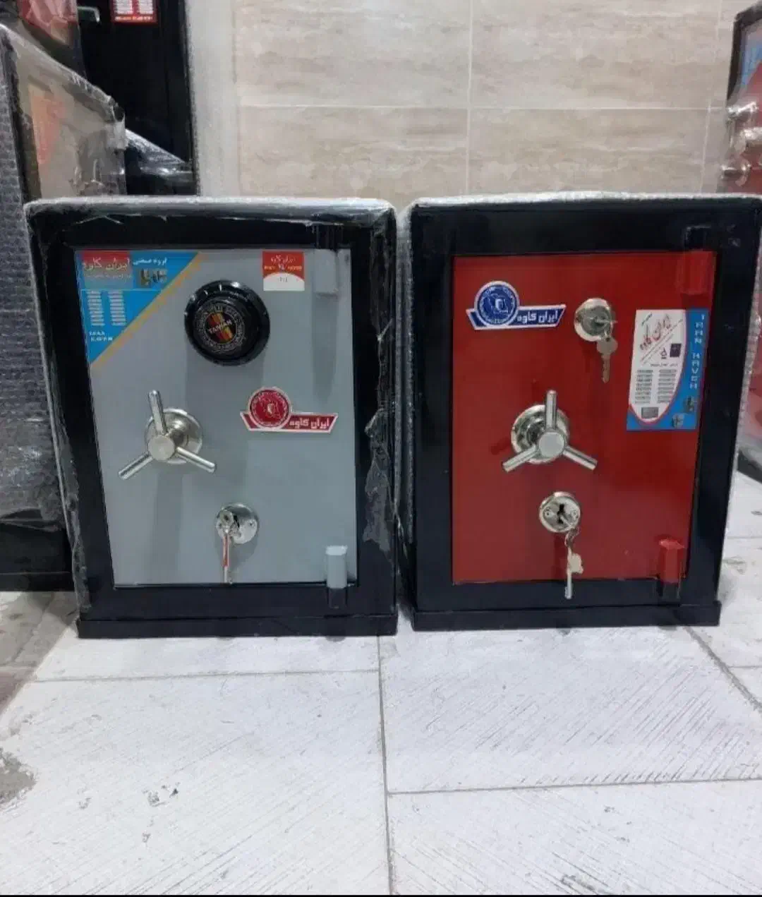 گاوصندوق یه طبقه ودوطبقه دوقفله|فروشگاه و مغازه|نقده, |دیوار