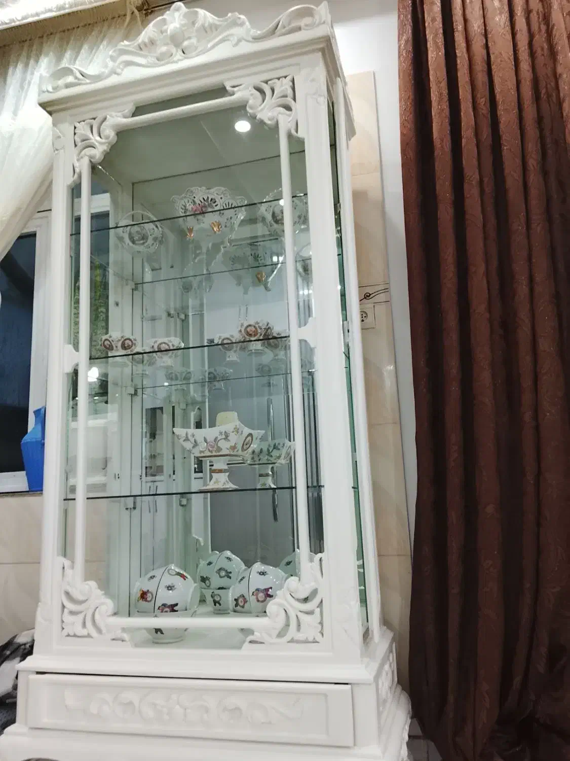 بوفه چوبی معاوضه هم دارم|بوفه، ویترین، کنسول|اردبیل, |دیوار