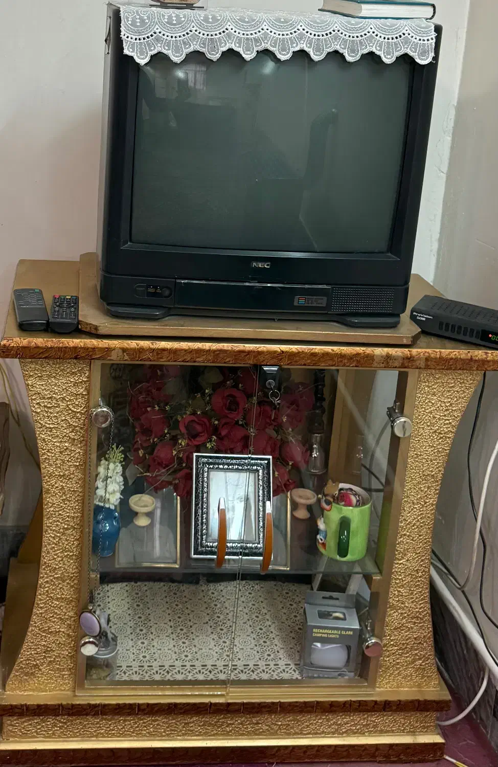 تلویزیون و میز|تلویزیون و پروژکتور|بروجرد, |دیوار