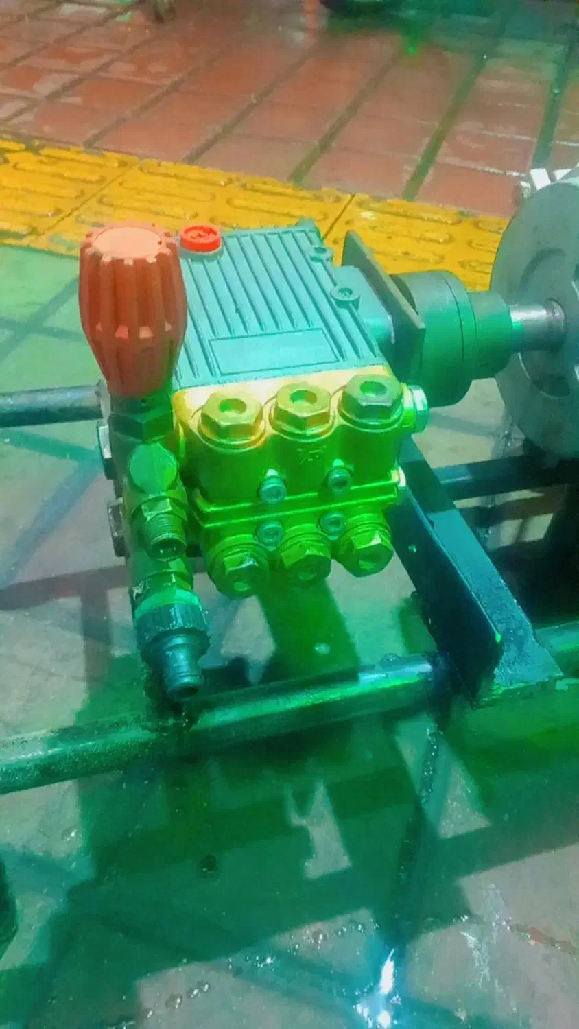 پمپ کارواش۱۶۰بار ایتالیایی|ماشینآلات صنعتی|اصفهان, جاوان|دیوار