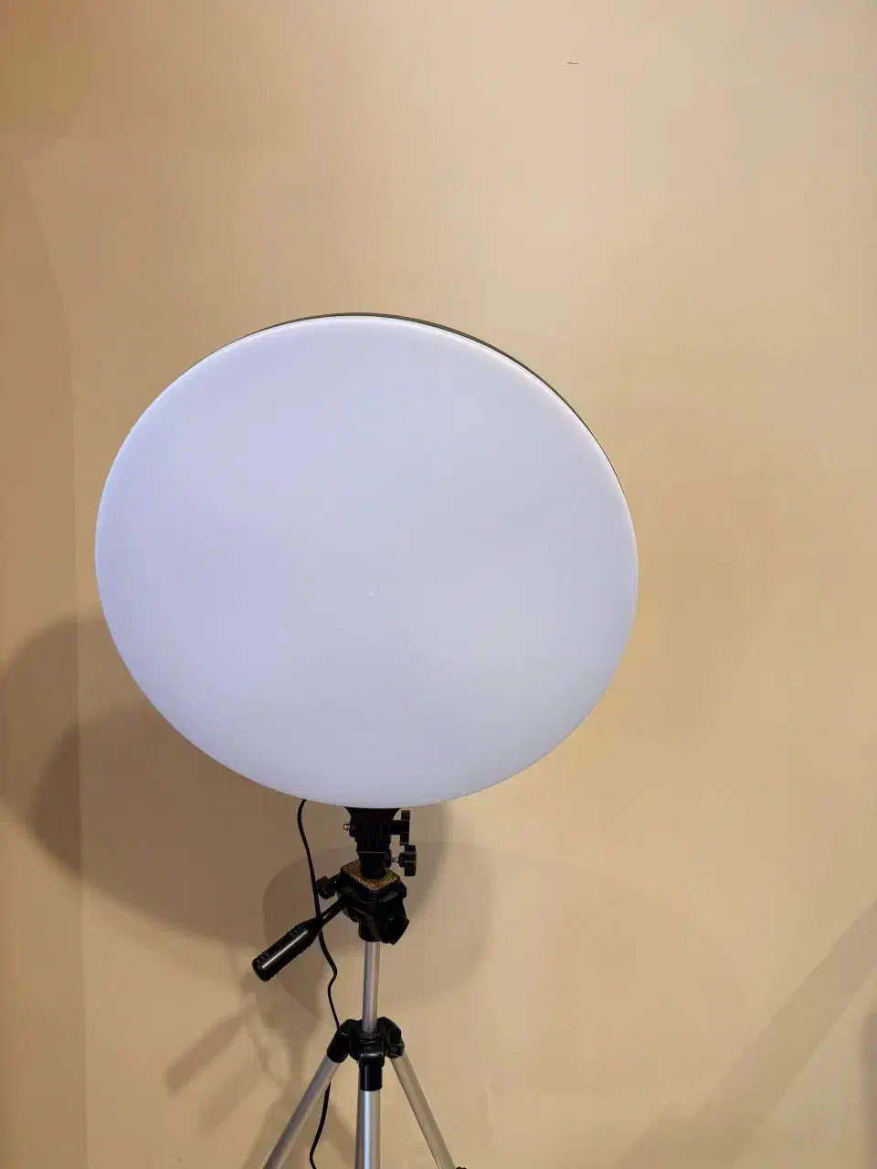 دو عدد نور سافت لایت نو|دوربین عکاسی و فیلمبرداری|تهران, قیطریه|دیوار