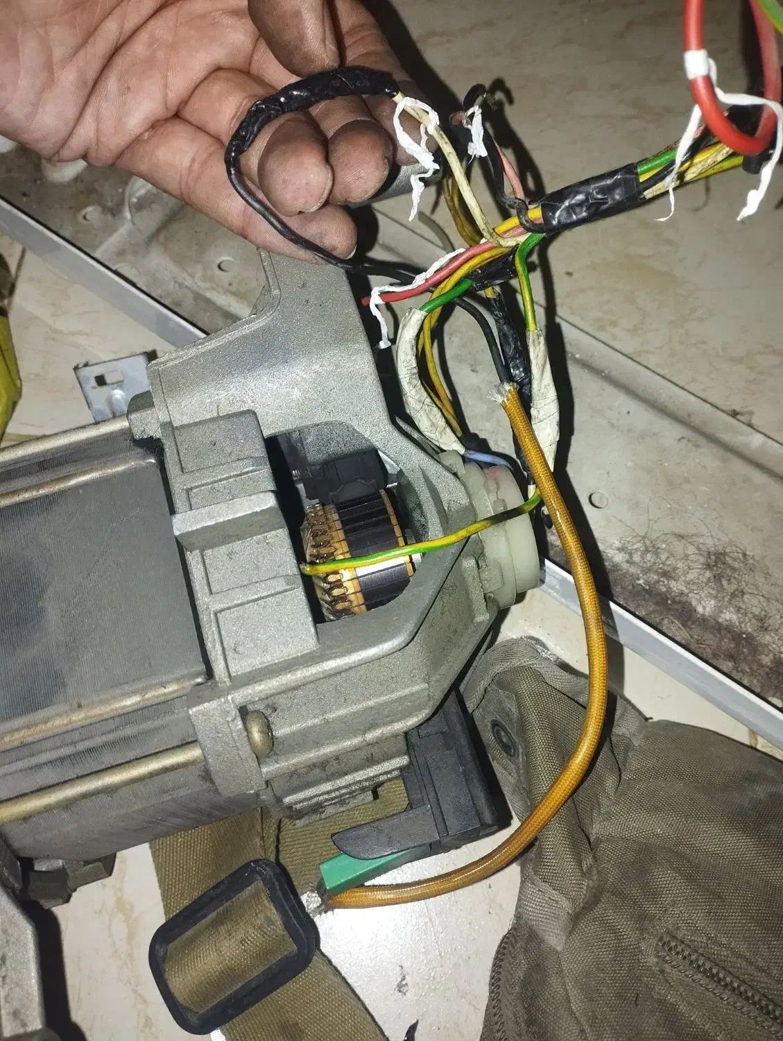 تعمیر ماشین لباسشویی|خدمات پیشه و مهارت|قزوین, |دیوار