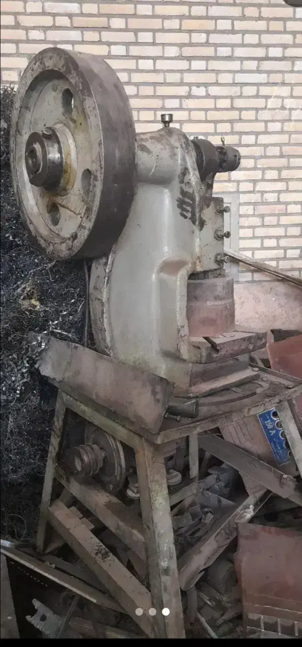 پرس 12تن کورس متغیر نقد و اقساط|ماشین‌آلات صنعتی|برخوار, |دیوار