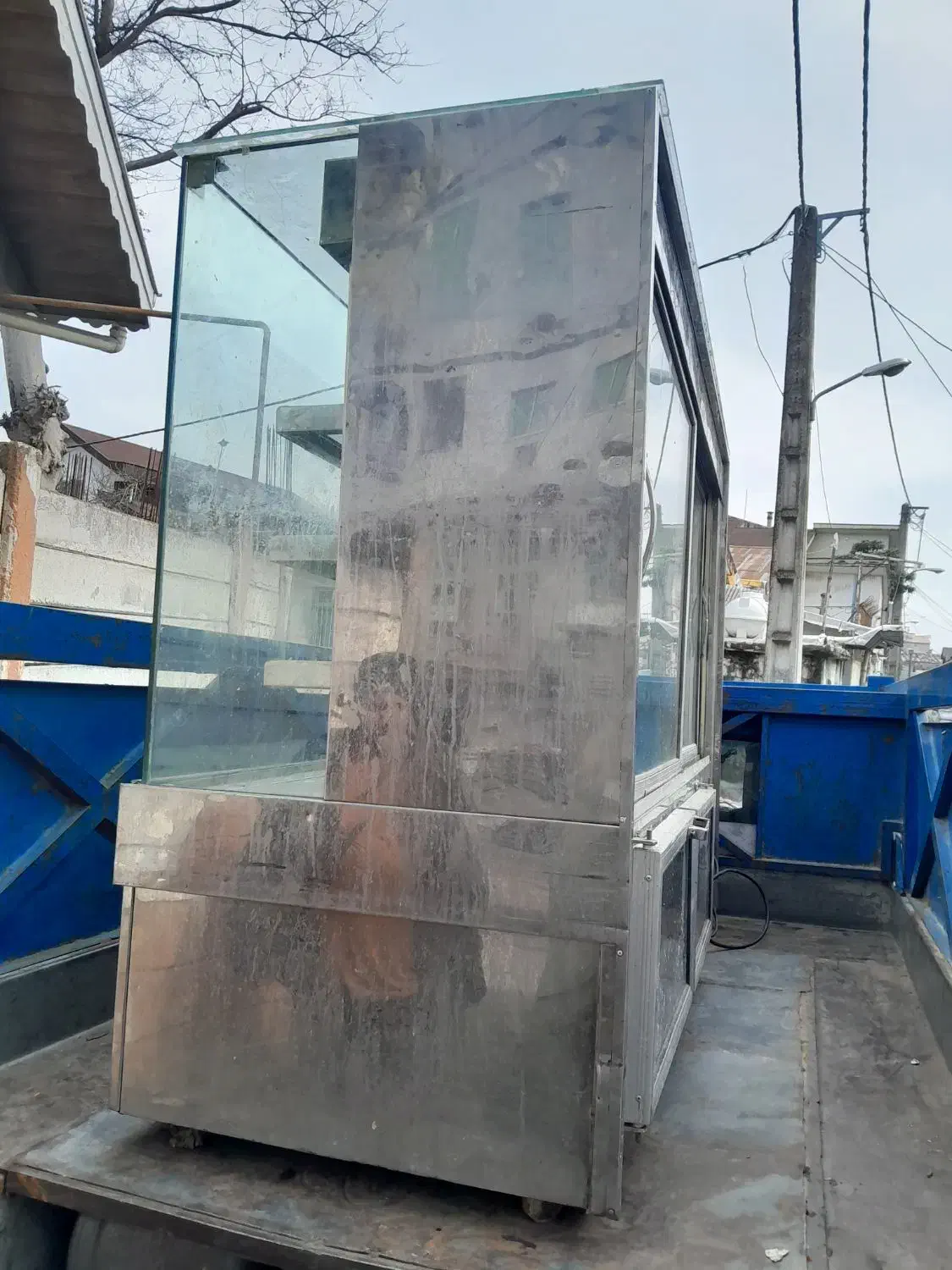 یخچال مکعبی|فروشگاه و مغازه|رشت, نخودچر|دیوار