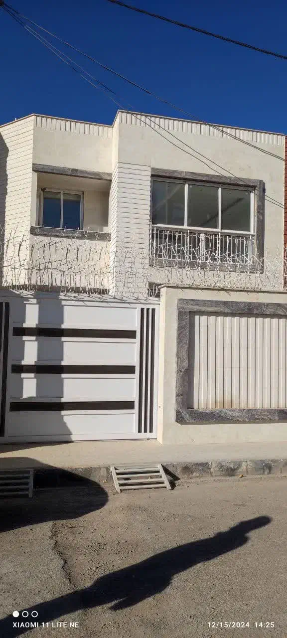 دوطبقه شمالی واقع درهشت بهشت|فروش خانه و ویلا|شاهینشهر, شهرک هشت بهشت|دیوار