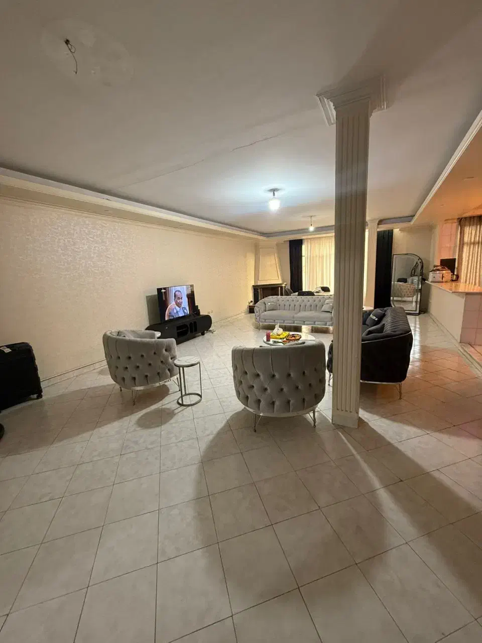 اجاره آپارتمان۱۳۰ متر ۲خواب سعادت آباد تک واحدی