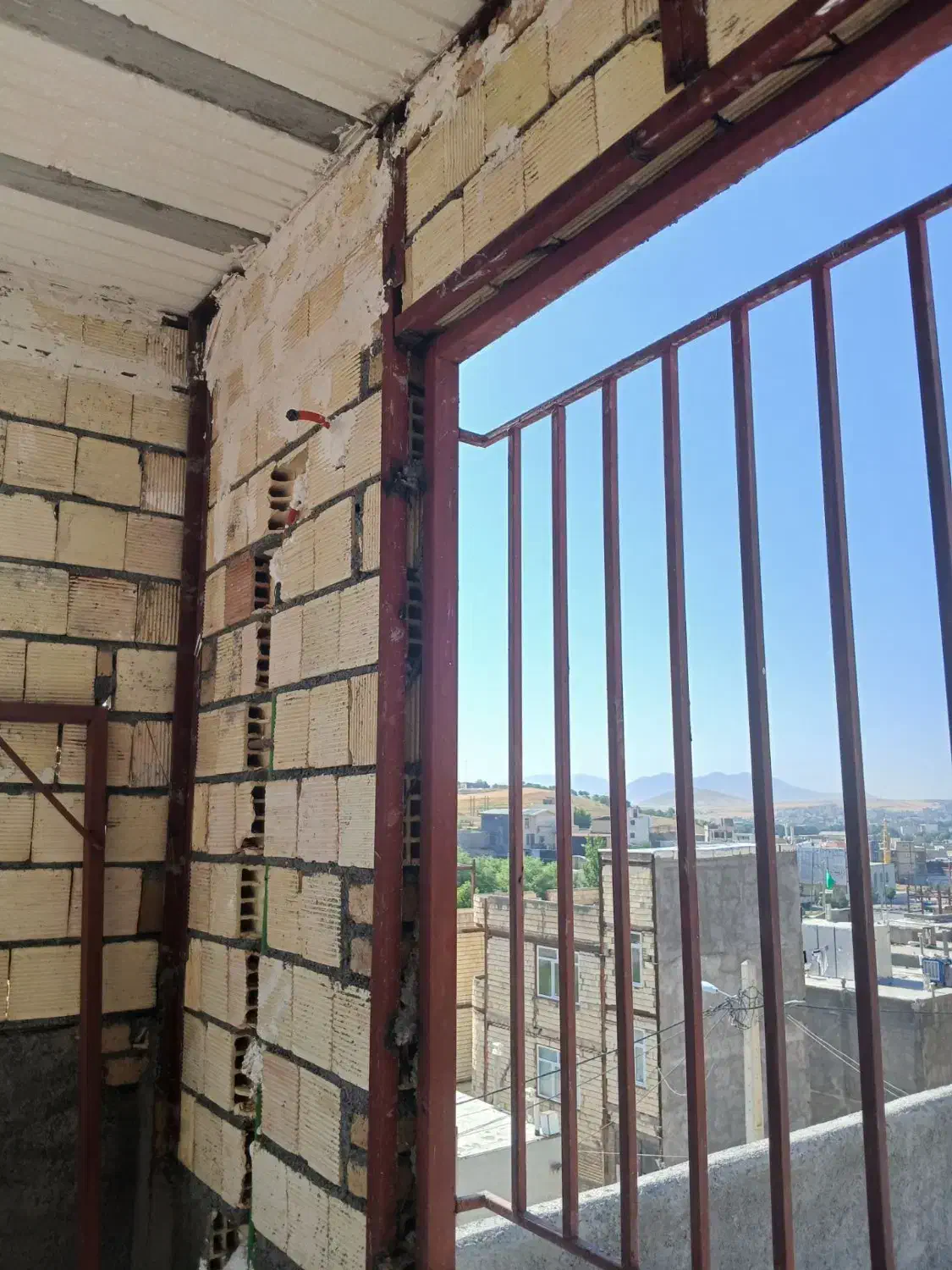 دیوار چینی.شیب بندی .سیمانکاری و غیره|خدمات پیشه و مهارت|نورآباد, |دیوار