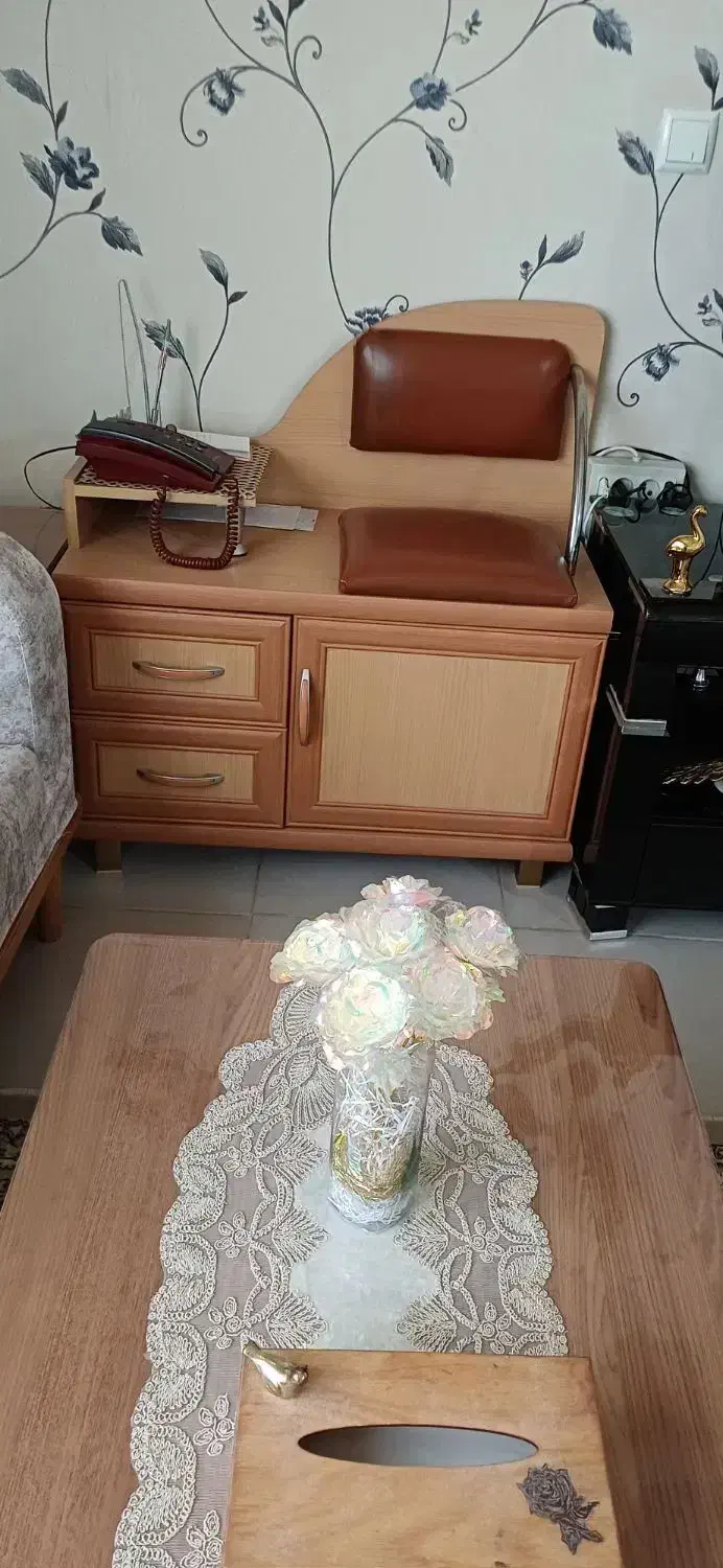 میز تلفن  نو|میز تلفن|قزوین, |دیوار