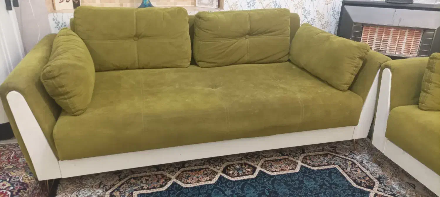 مبل راحتی ۸ نفره|مبلمان خانگی و میز عسلی|شیراز, شیشه‌گری|دیوار