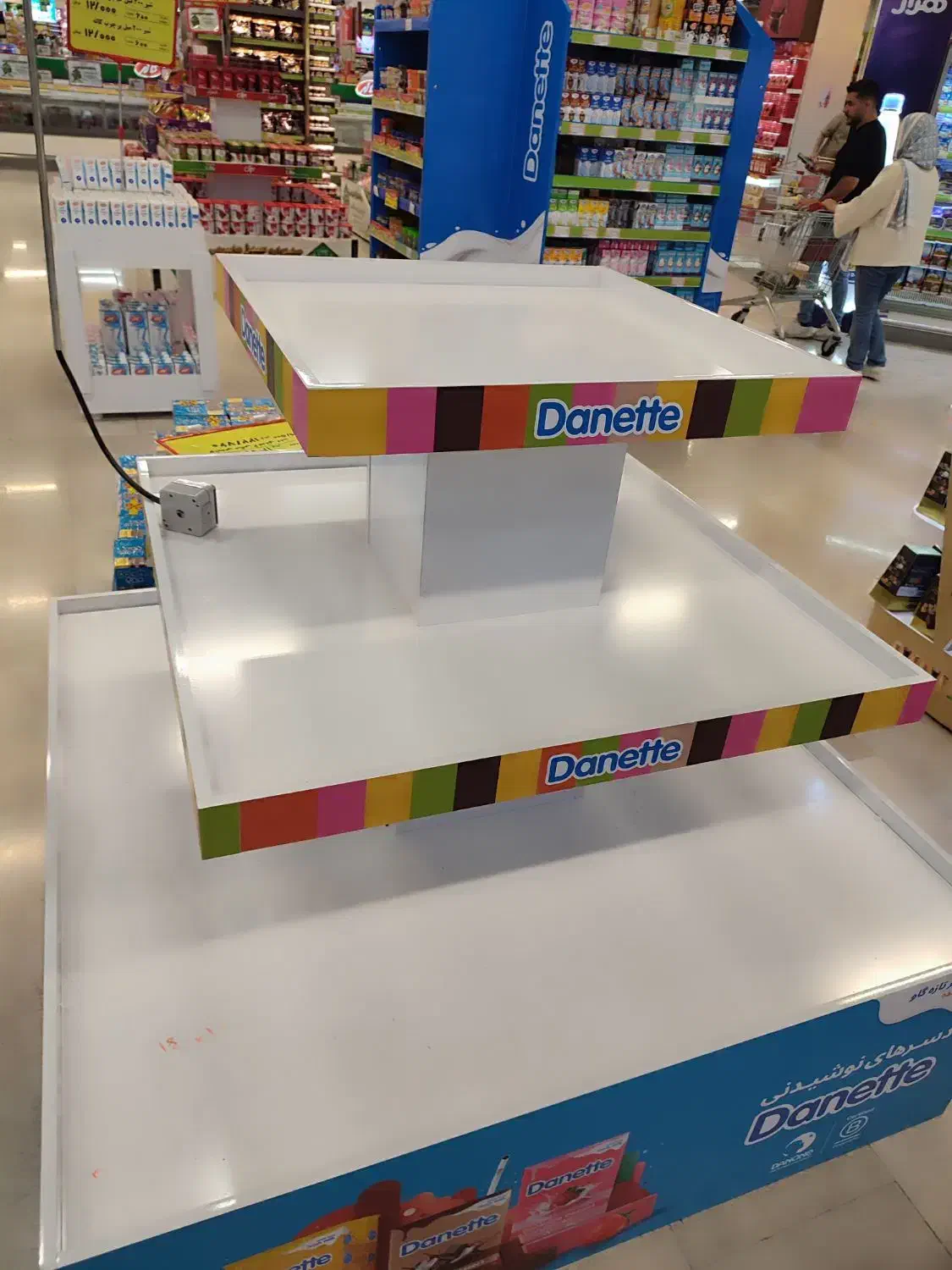 خریدو فروش قفسه.قوطی رگال با نصاب حرفه ای|فروشگاه و مغازه|مشهد, طلاب|دیوار