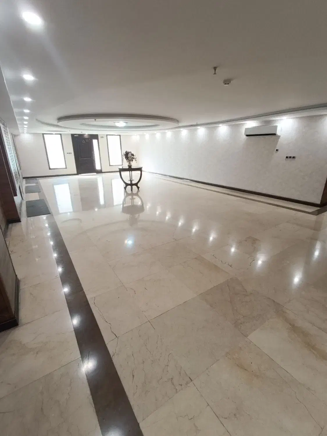 آپارتمان متراژهای  ۷۵ و ۱۰۰ و ۱۱۵ متر