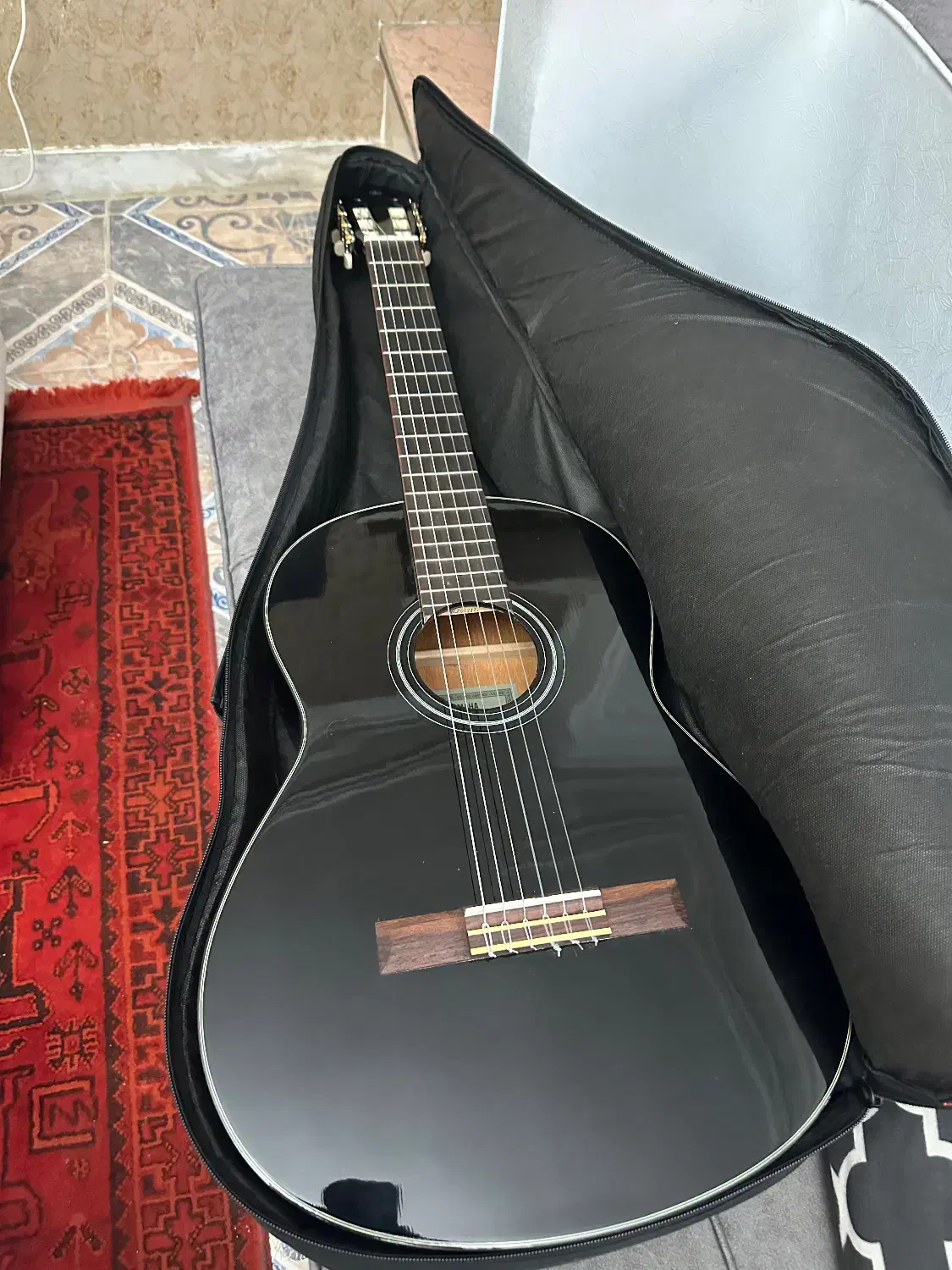 گیتار یاماها c40 اندونزی|گیتار، بیس، امپلیفایر|آمل, |دیوار