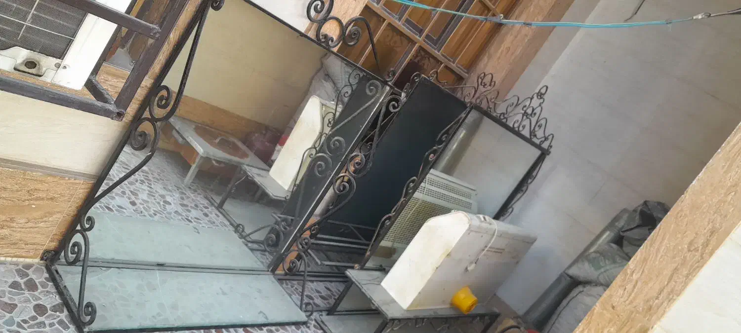 تعدادی اینه و کنسول فرفورژه برا فروش|بوفه، ویترین، کنسول|اندیمشک, |دیوار