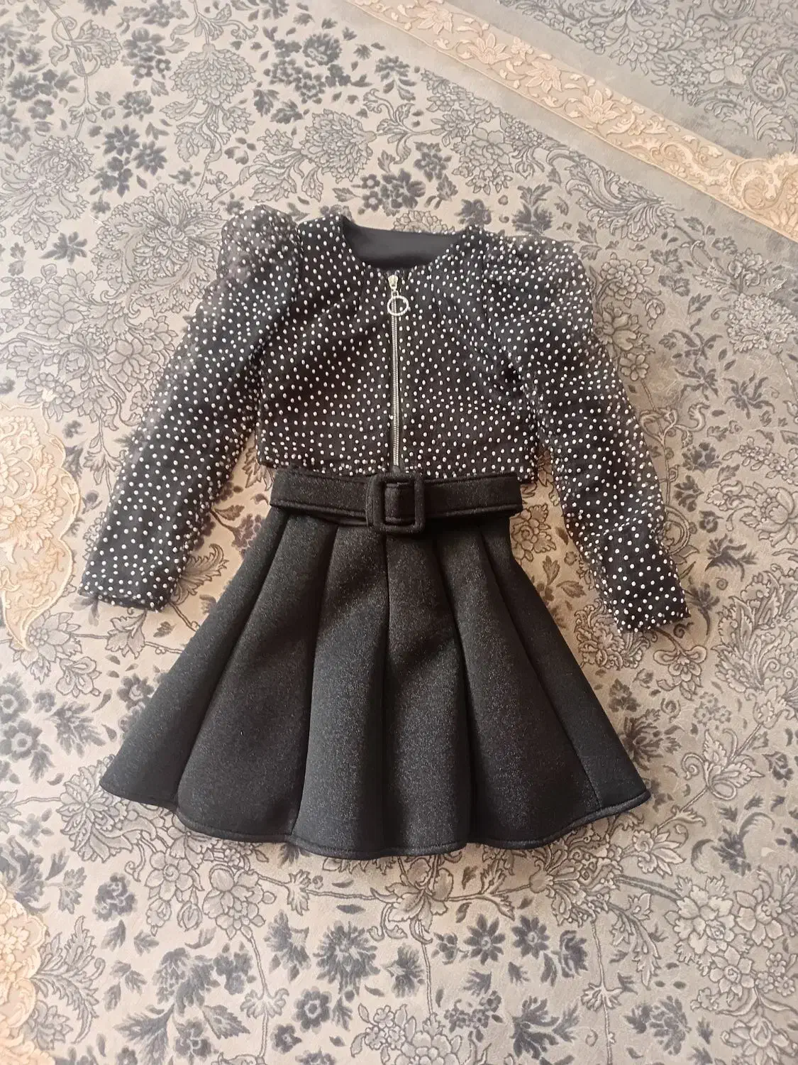 لباس|لباس|مبارکه, |دیوار