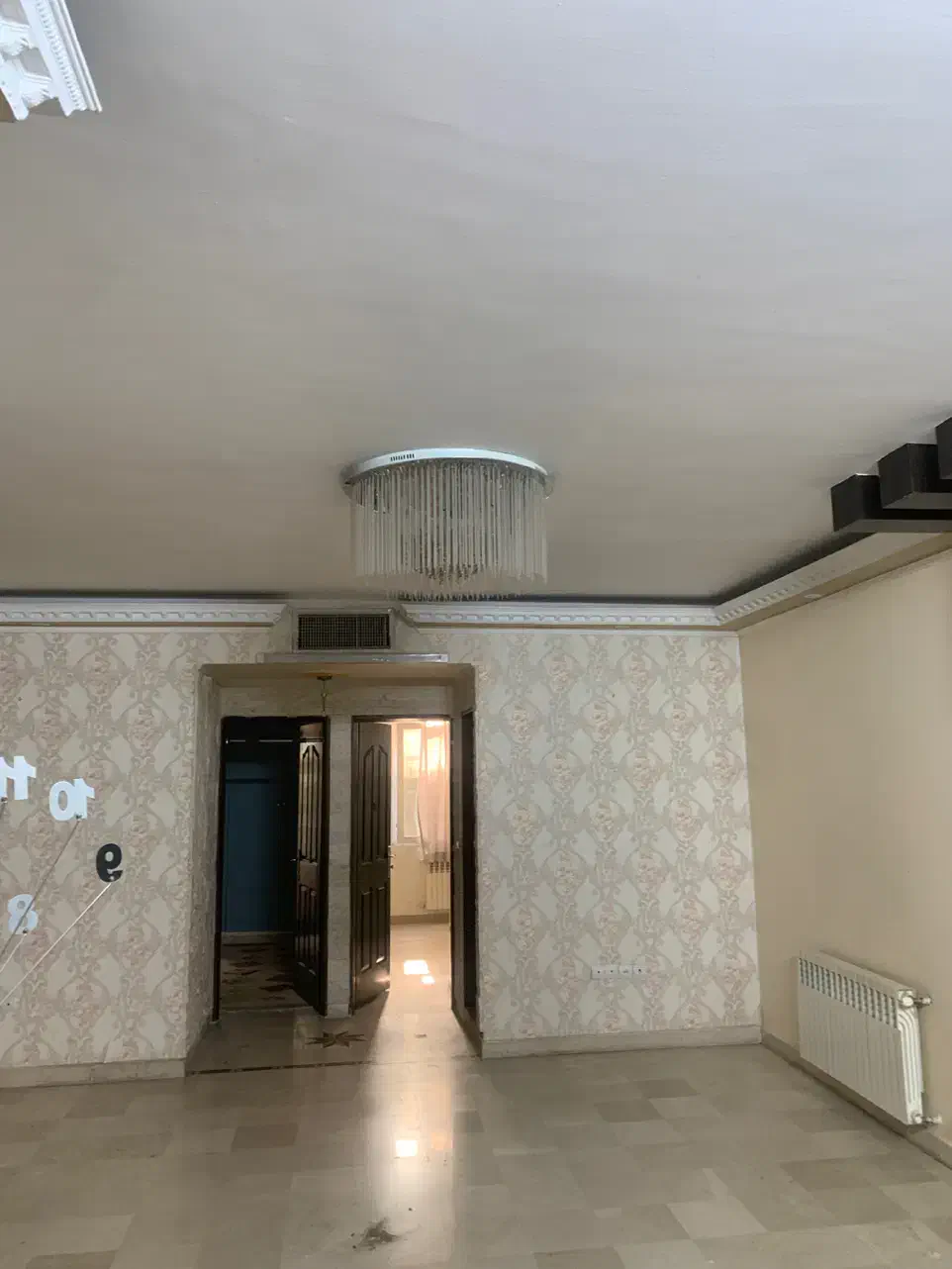 لوستر چند حالته|لوستر و چراغ آویز|تهران, نیروی هوایی (پیروزی)|دیوار