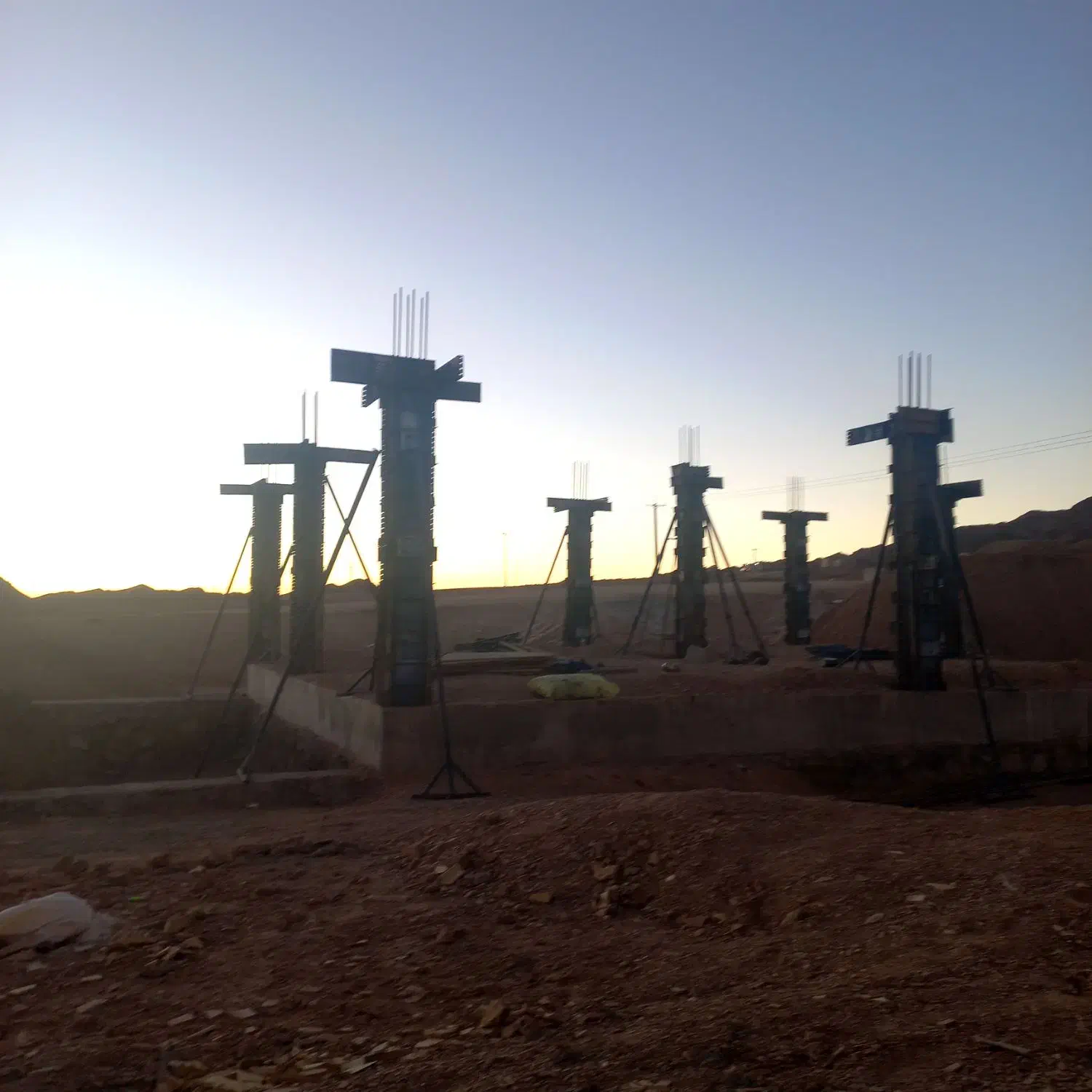 کارگر ارماتور بندی نیازمندم|استخدام معماری، عمران و ساختمانی|بیرجند, |دیوار