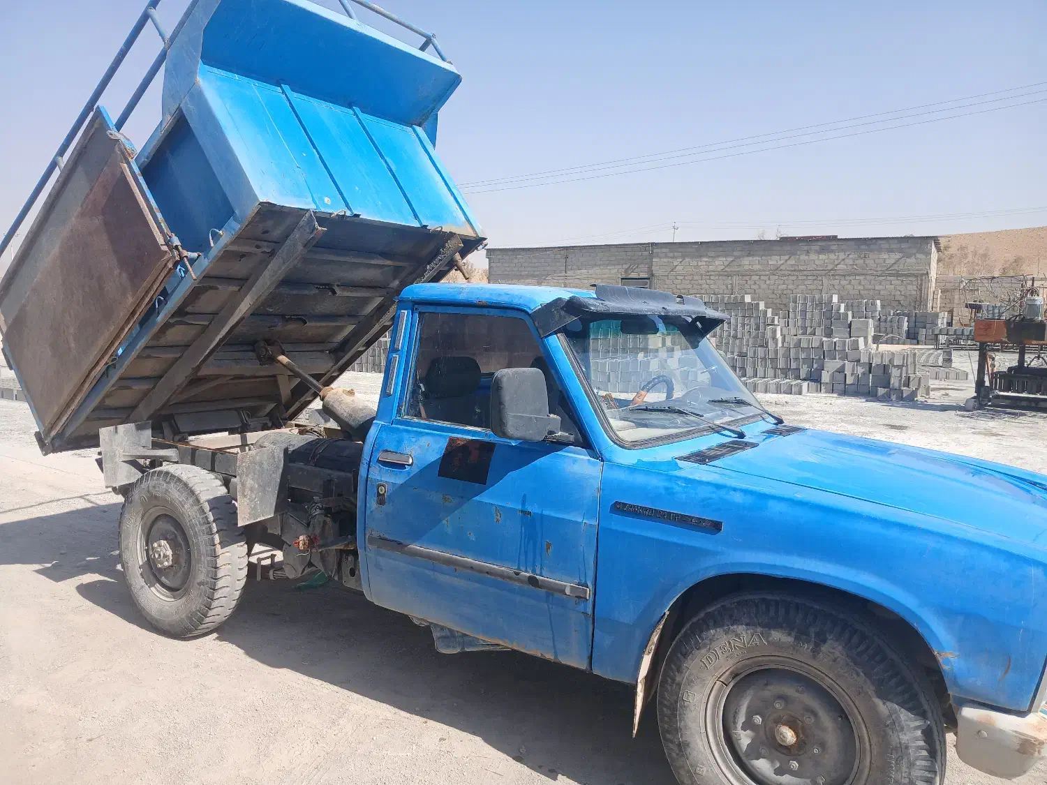 فروش یک دستگاه نیسان کمپرسی مدل۸۴|خودرو سواری و وانت|داراب, |دیوار