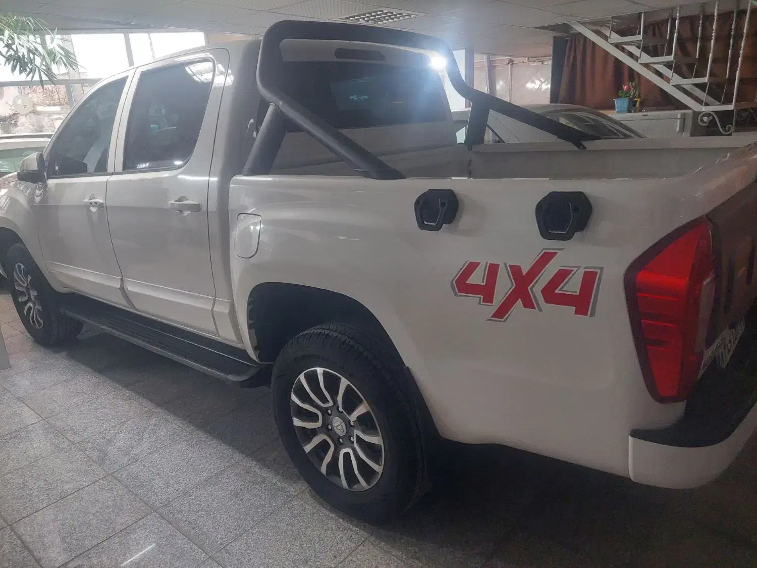 فوتون ۱۴۰۲|خودرو سواری و وانت|کرمانشاه, |دیوار