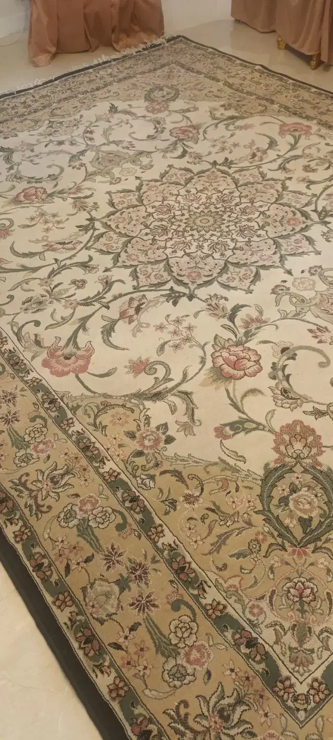 بک جفت فرش ۹ متری خاطره کویر|فرش|شاهین‌شهر, نظامی|دیوار