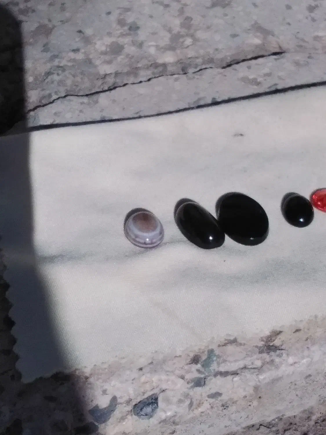 کلکسیونی|کلکسیون اشیاء عتیقه|تویسرکان, |دیوار