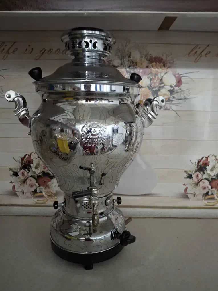 سماور گازی  10 لیتری درحدنو  فقط یکبار استفاده شده|سماور، چای‌ساز، قهوه‌ساز|باقرشهر, |دیوار